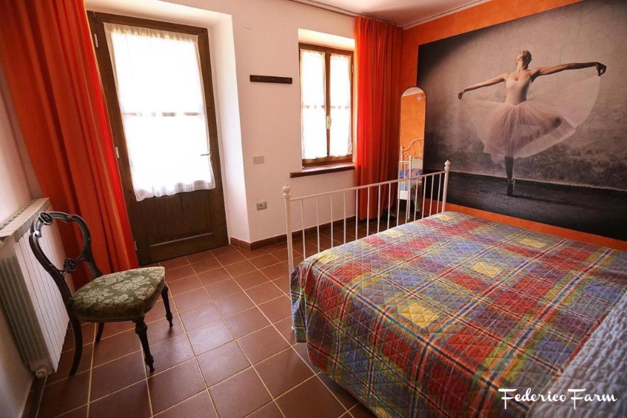 La Casa Del Sarto - Federicofarm Villa Pontremoli Exteriör bild