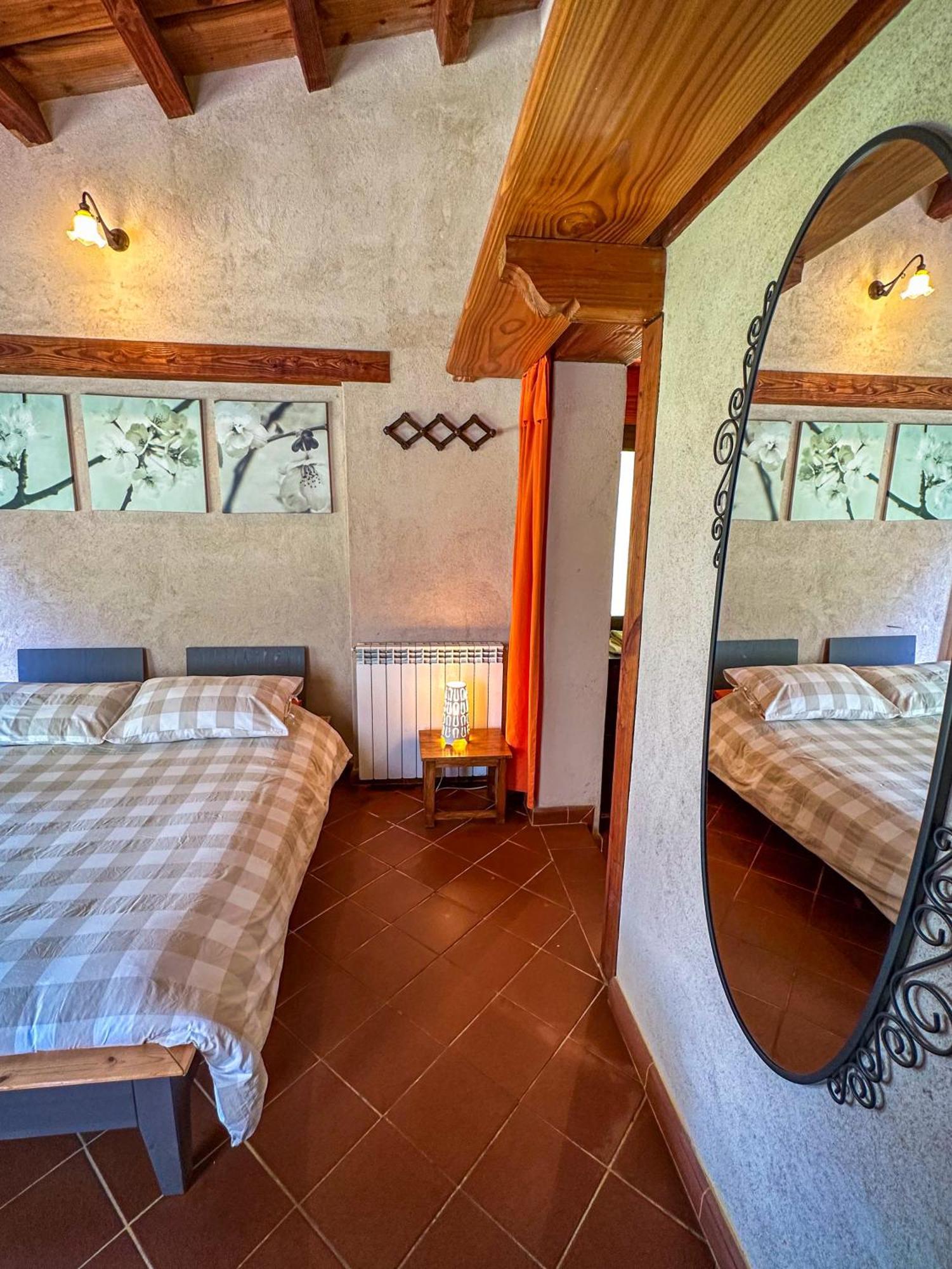 La Casa Del Sarto - Federicofarm Villa Pontremoli Rum bild