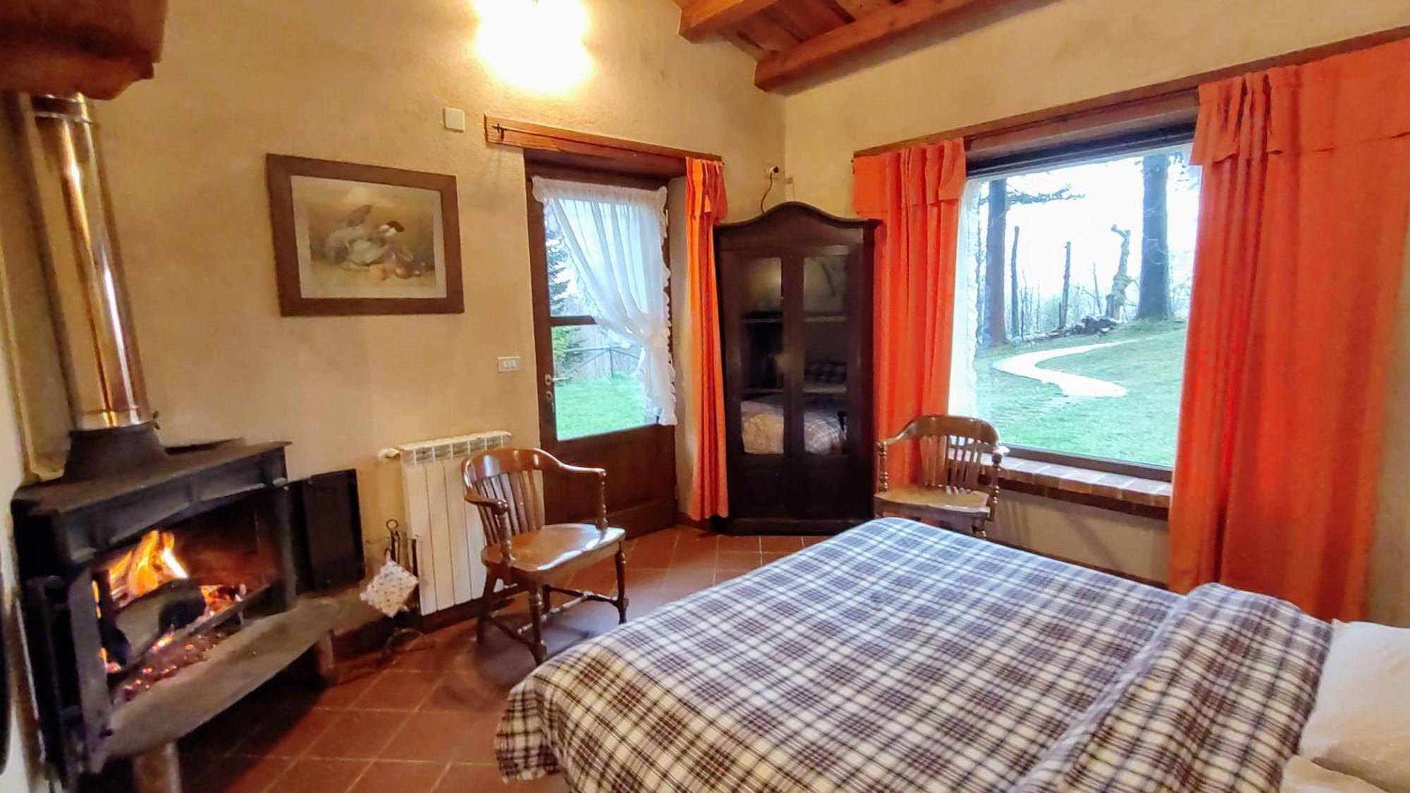 La Casa Del Sarto - Federicofarm Villa Pontremoli Rum bild